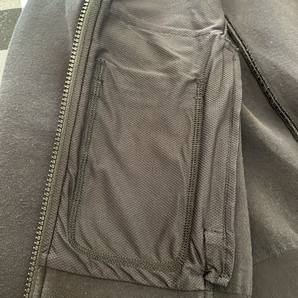 Lululemon NTS Jacket Black Full Zip Pockets SOFT Super Stretch Spacer Fabric 4 - Picture 7 of 16